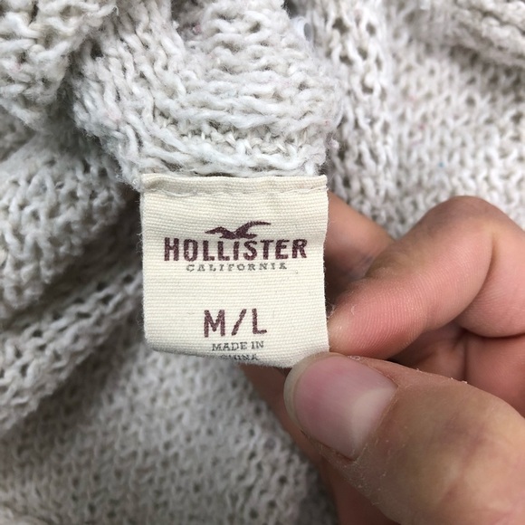 Hollister Knit Long Sleeve Cropped Sweater Size M/L - Picture 4 of 9